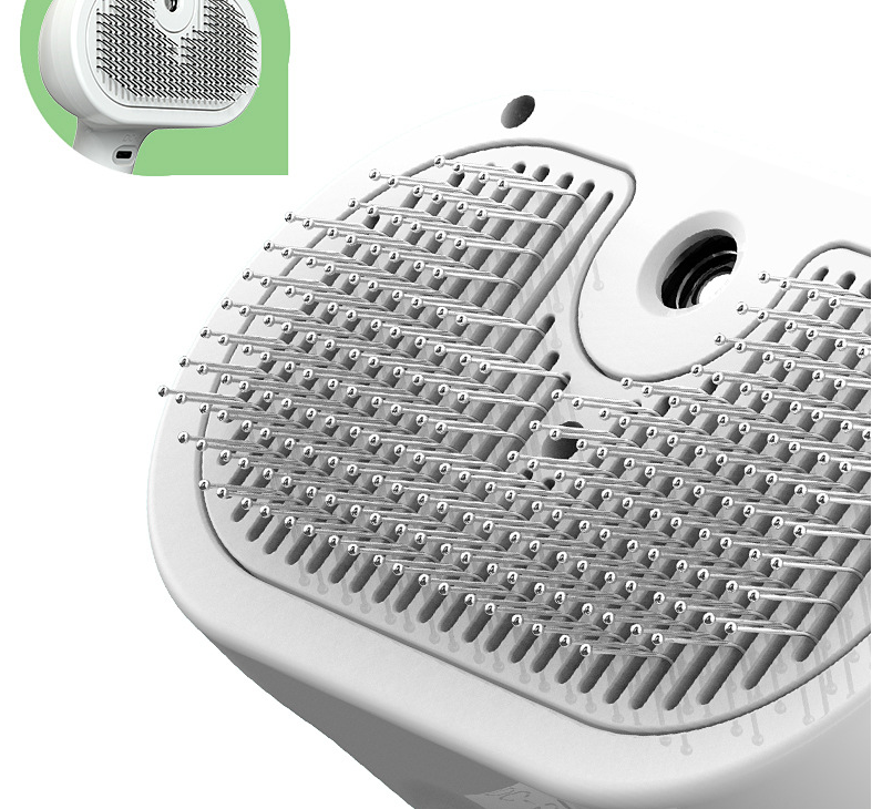 Self-Cleaning Pet Comb with Built-In Mist Humidifier for Dog Grooming and Dematting